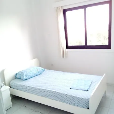 Ortho Court Apartment Larnaca